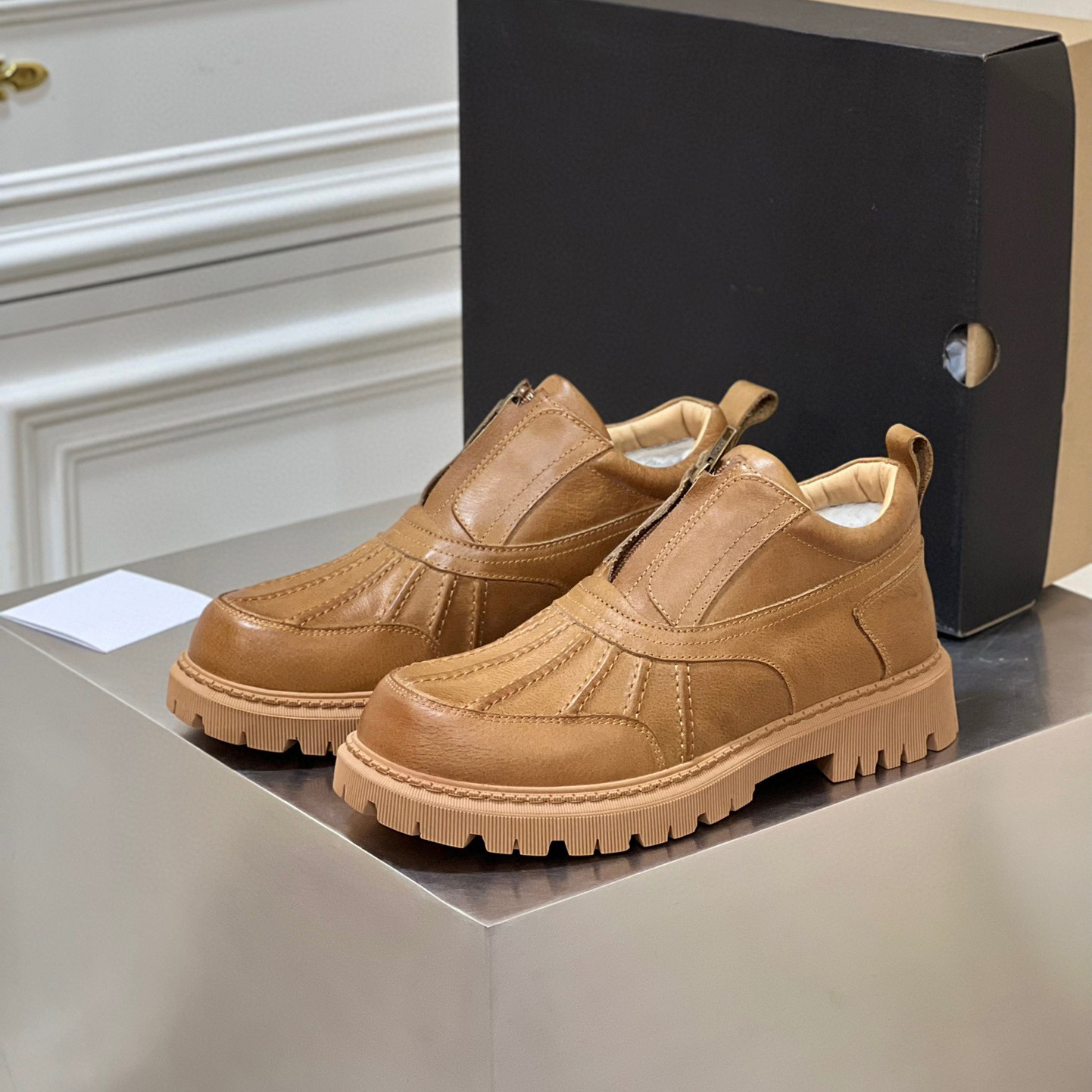 欧货冬季新款牛皮男士靴子保暖时尚真皮雪地靴羊皮毛一体商务短靴