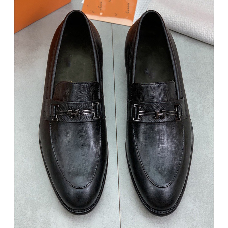 欧洲站2025新版时尚商务休闲男士皮鞋平底一脚蹬男鞋简约乐福鞋男
