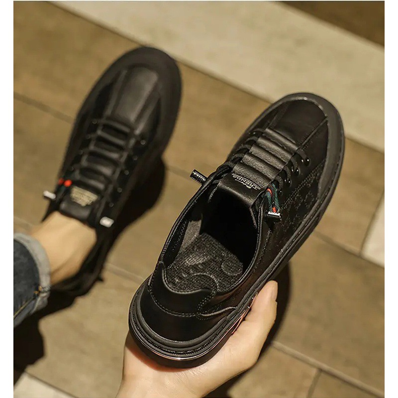 真皮板鞋潮牌男鞋高级感2025年春季新款薄款欧货潮牌男士牛皮男鞋