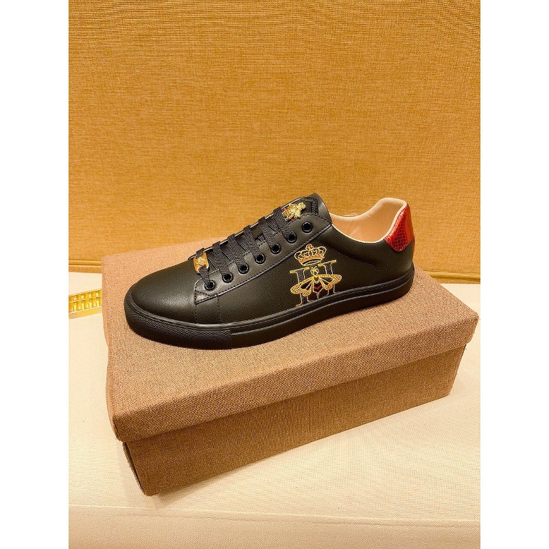 广州欧洲站2025年新款真皮板鞋男鞋子透气奢侈品白色小蜜蜂小白鞋