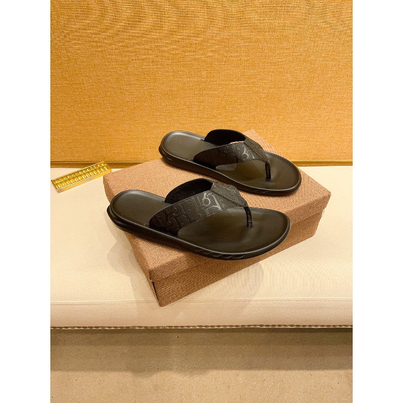 广州高端欧洲站真皮拖鞋男人字拖头层牛皮室外穿网红沙滩男士凉鞋